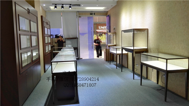 珠宝店柜台设计.jpg