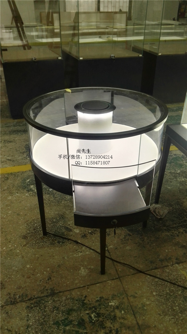 河南南阳不锈钢珠宝展柜工厂制作完工-深圳展