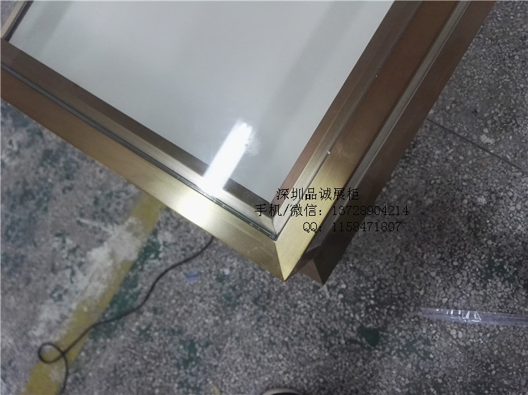 珠宝展柜细节.jpg