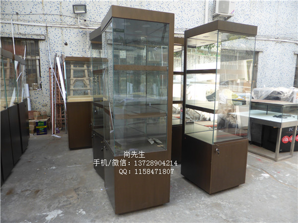 木质烤漆展柜制作.jpg