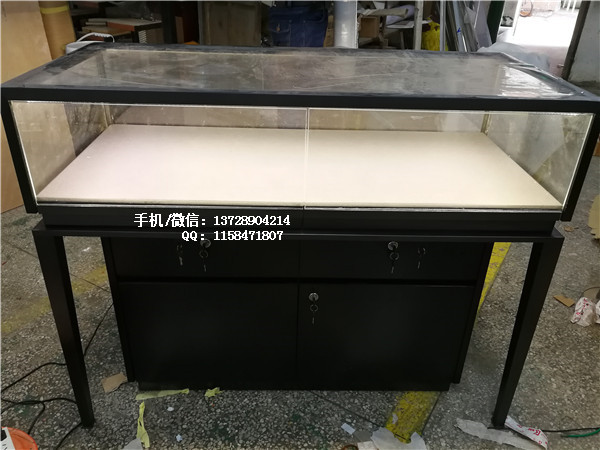 不锈钢珠宝展柜.jpg