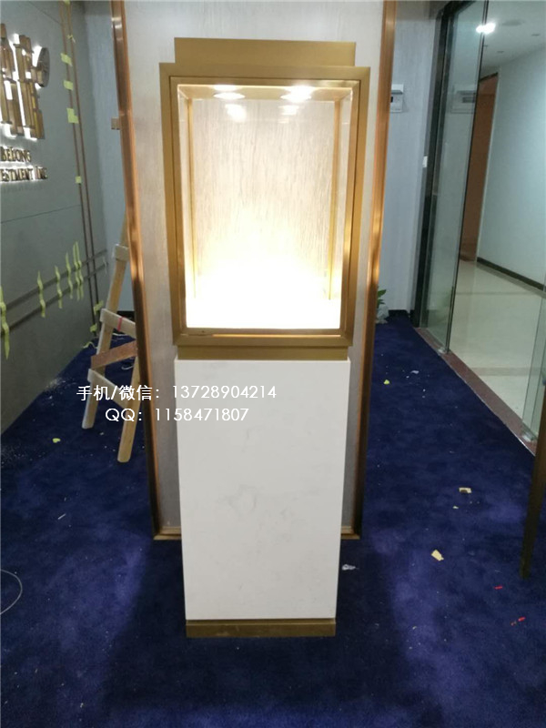 大理石精品珠宝展示柜.jpg