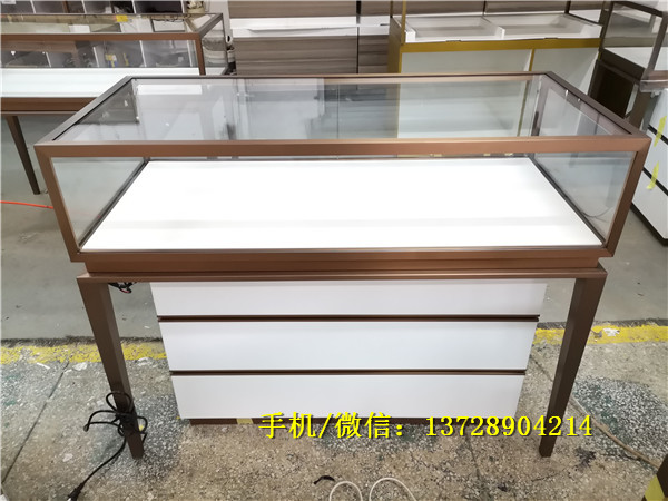 钻石展示柜.jpg