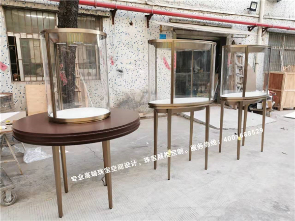 高端珠宝展柜.jpg