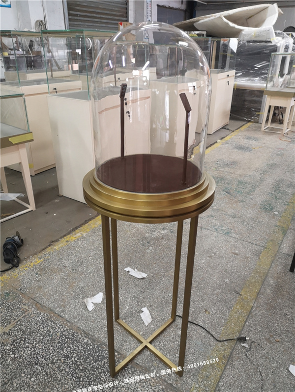 圆形珠宝展示高柜.jpg