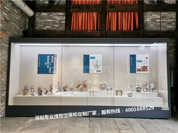 博物馆展示柜通柜.jpg