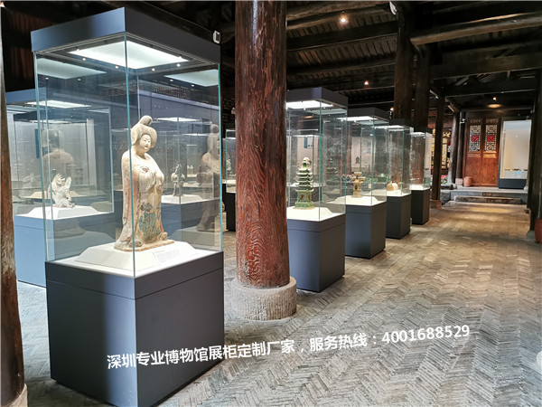 博物馆展示柜.jpg