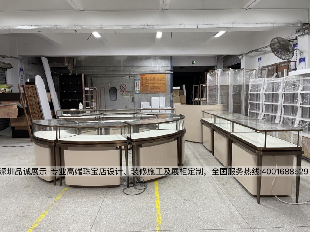 深圳品城珠宝店展柜定制厂家，设计效果图.jpg