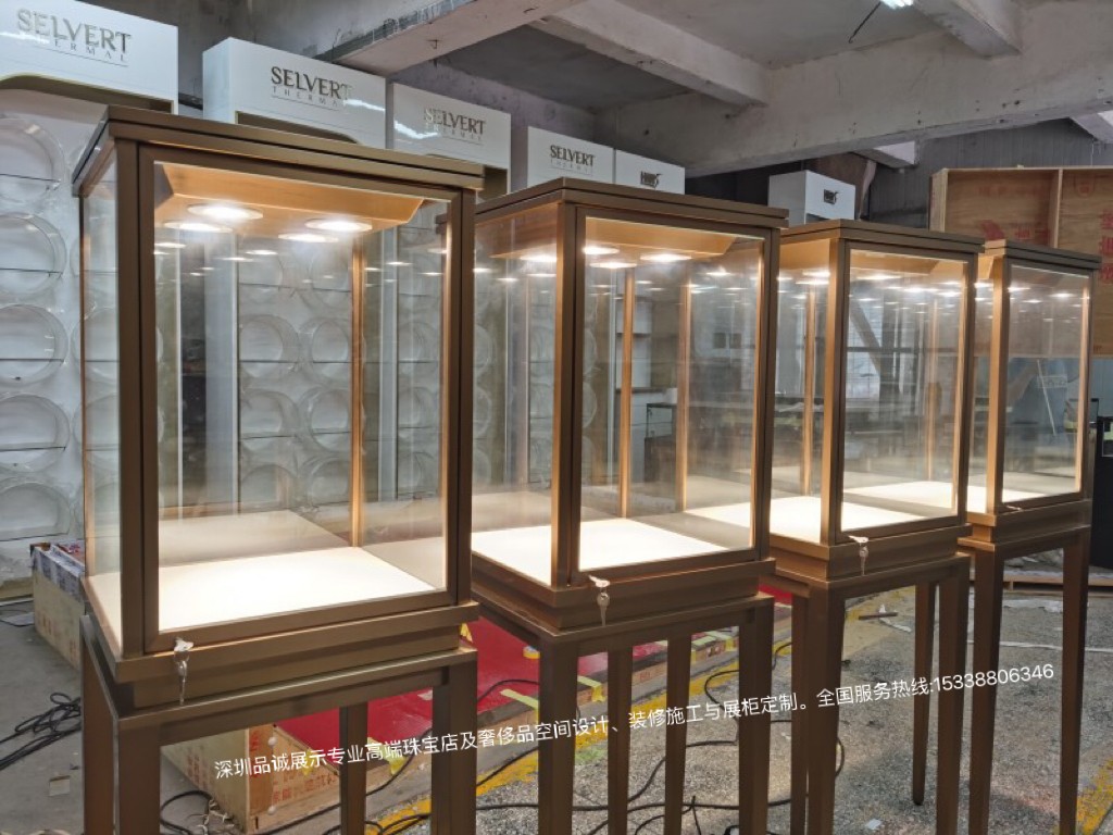 深圳品诚展示珠宝店展柜设计效果图2.jpg