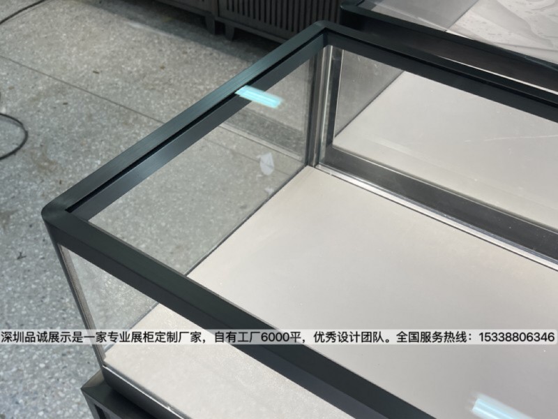 深圳品诚展示，珠宝展柜设计效果图.jpg