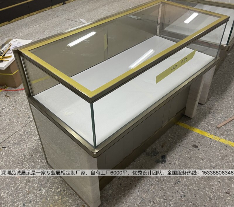 深圳品诚展示珠宝展柜设计效果1_副本.jpg