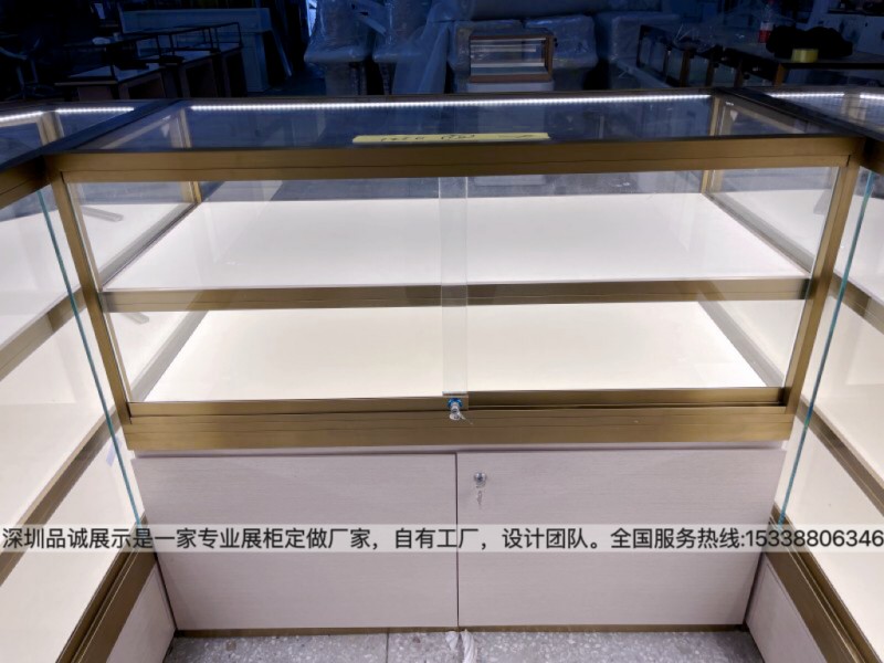 上海翡翠玉石展柜定制细节，深圳品诚展示_副本.jpg