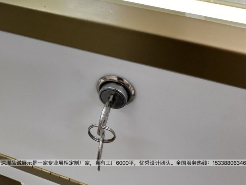 北京烤漆珠宝展柜定做细节展示，深圳品诚案例2_副本.jpg