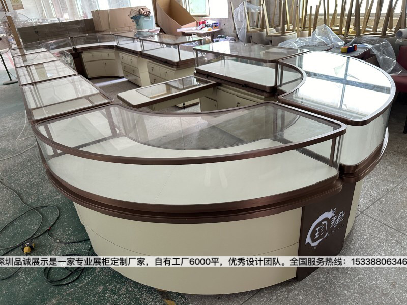 上海珠宝中岛柜定制，深圳品诚展示6.jpg