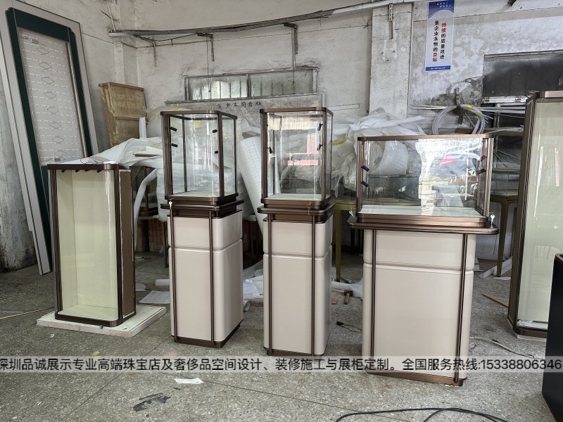 深圳品诚展示珠宝首饰柜设计效果图_副本.jpg