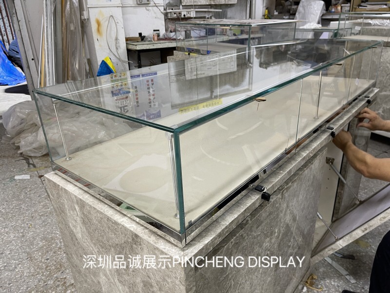 不带金属边框珠宝柜，深圳品诚_副本2_副本.jpg