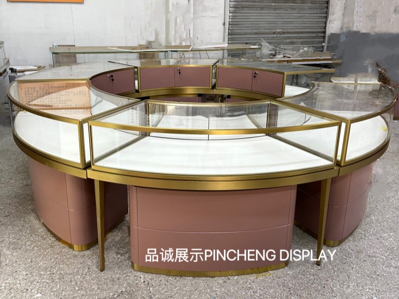 深圳品诚展示珠宝中岛柜台设计效果2_副本.jpg
