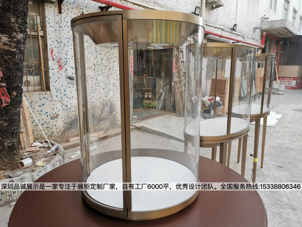 张家港燕翠阁高端圆柱型珠宝玻璃罩设计